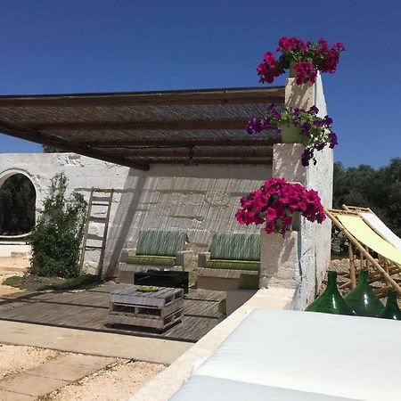 Dimora Antonella - Ostuni 4 Seasons - Splendid Villa Depandance With Private Swimming Pool Exterior photo